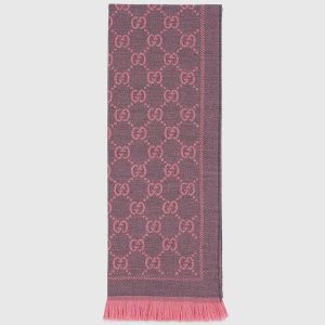 Replica Gucci Women GG Jacquard Pattern Knitted Scarf 2
